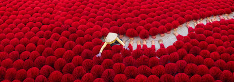 Crafting Waves of Incense