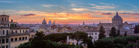 Rome's Splendid Twilight Vista