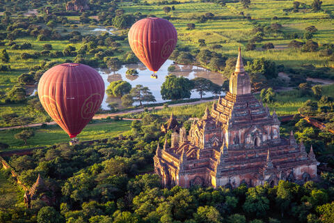 Bagan's Majestic Heights