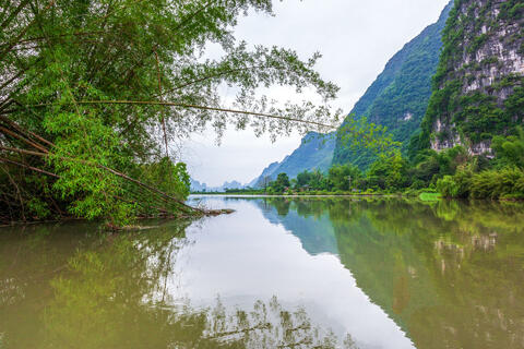 Tranquil Li River Reflections