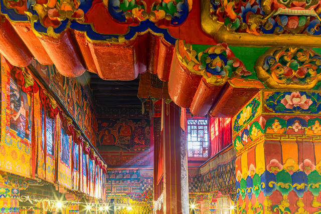 Vibrant Splendor of Drepung Monastery